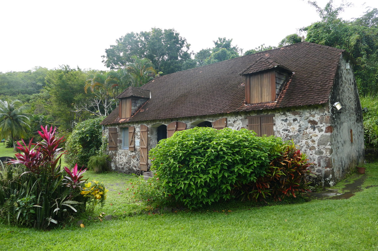 20. La Pagerie, domaine des Tascher ; les communs, où la famille s'installa après le cyclone, ont été transformés en petit musée