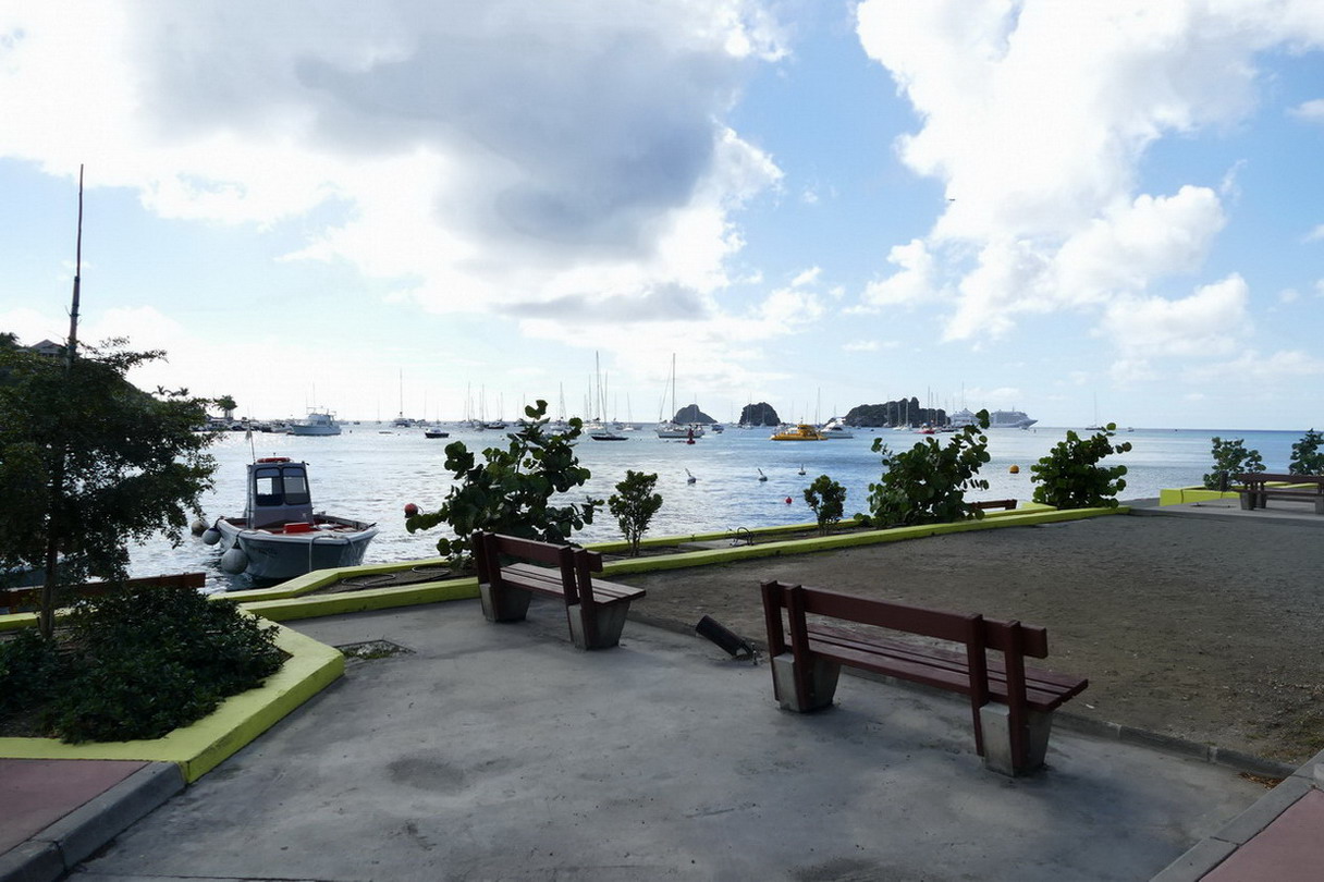 20. St Barth, Gustavia, l'aire de mouillage vue du port