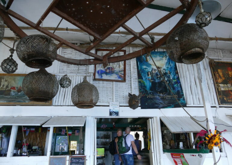 21. Wallilabou, reliques du tournage de Pirate des Caraïbes
