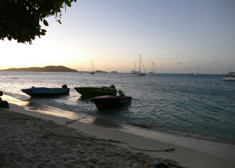 22. Les Tobago cays, vue sur Mayreau