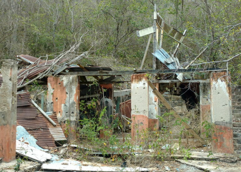 22. Maison en ruine de l'ancienne léproserie à Chacachacare island