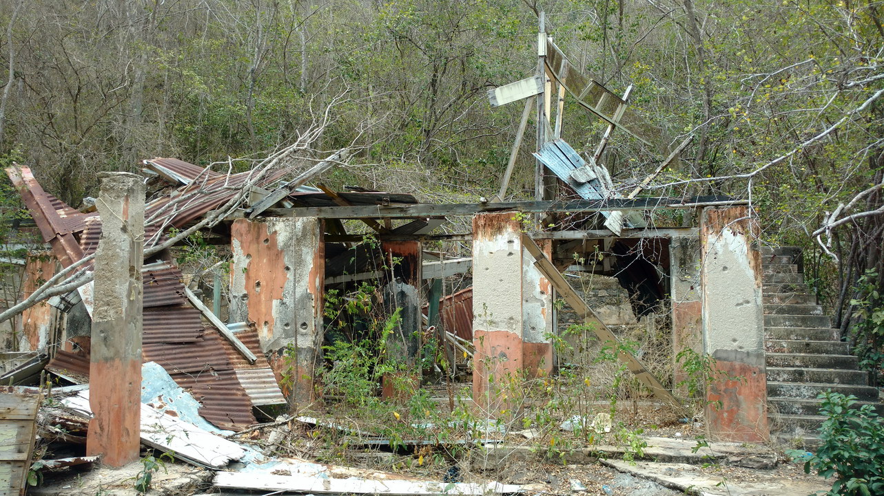 22. Maison en ruine de l'ancienne léproserie à Chacachacare island