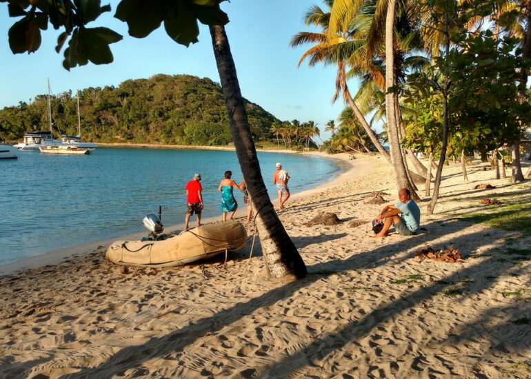 22. Mayreau, la plage de Salt whistle bay