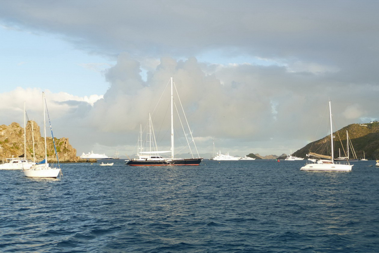 22. St Barth, Gustavia, l'aire de mouillage souvent agitée