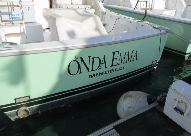 23. Ici tous les bateaux portent le nom de Mindelo