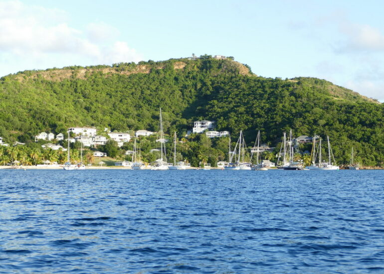 24. Antigua, English harbour, Freemans bay, où l'on peut encore mouiller