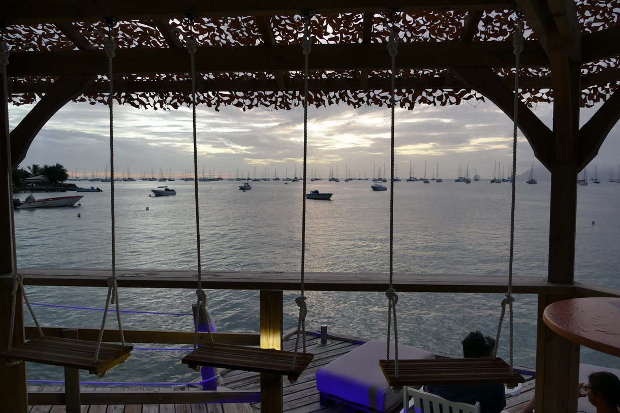 24. La Martinique, Ste Anne, la Dunette, restaurant de bord de mer