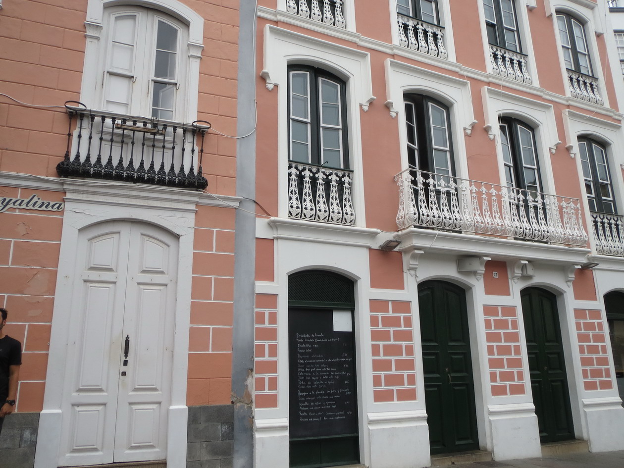 24. Santa Cruz de La Palma