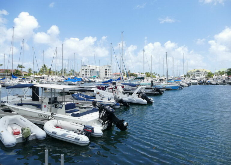 24. St François, la marina