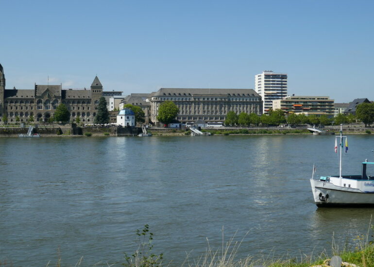 22. Koblenz, de l'autre côté du Rhin