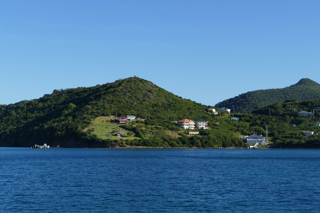 26. Canouan, le mouillage de Charlestown