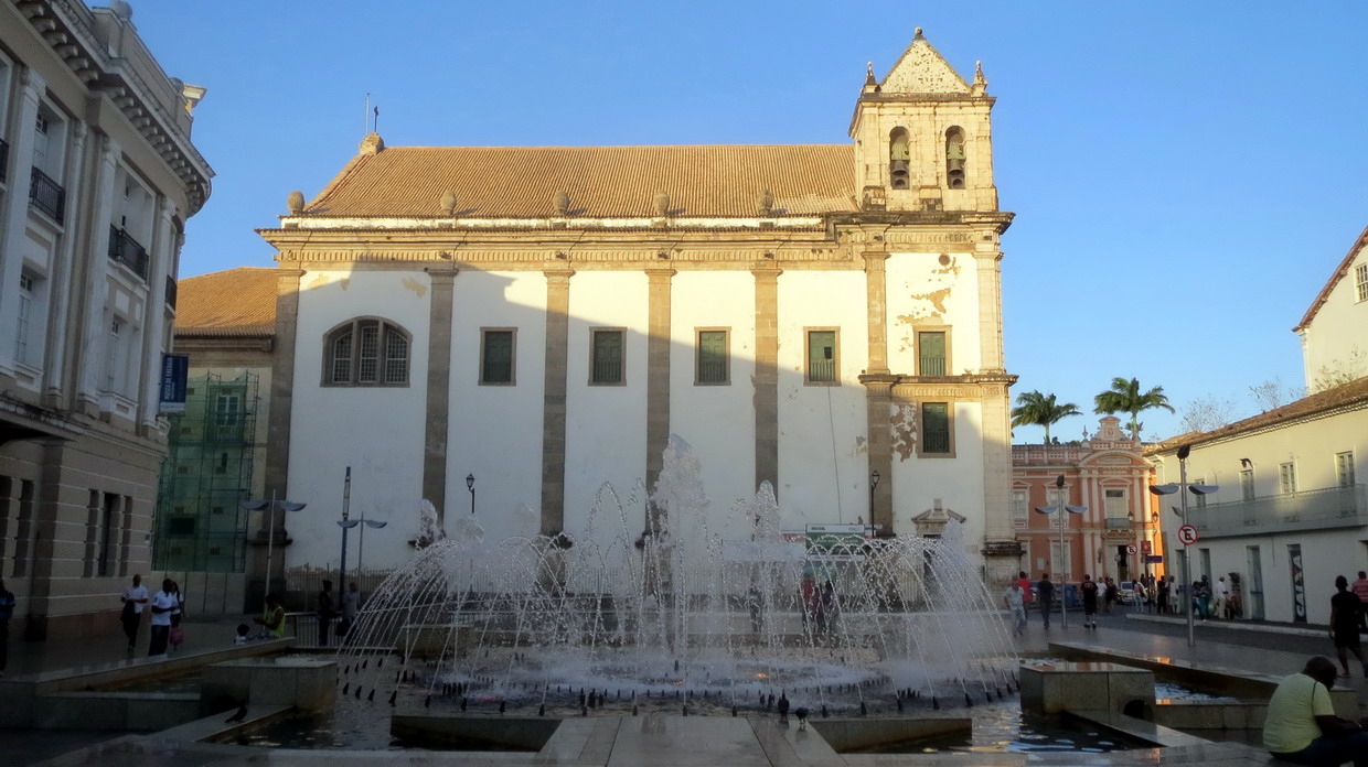 26. SdB, centre historique, la cathédrale basilique
