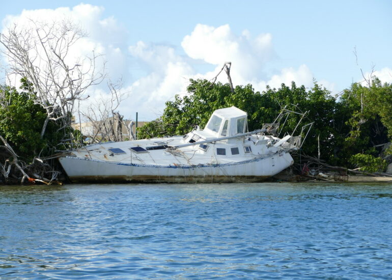 28. St Martin, Marigot, Simpson bay lagoon