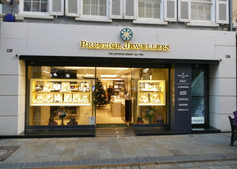29. Gibraltar, Main street