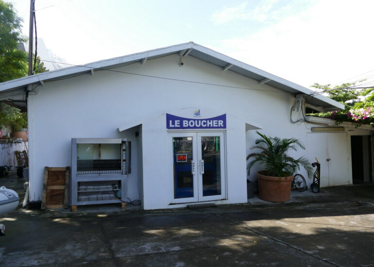 29. La boucherie et fromagerie française de Gilles