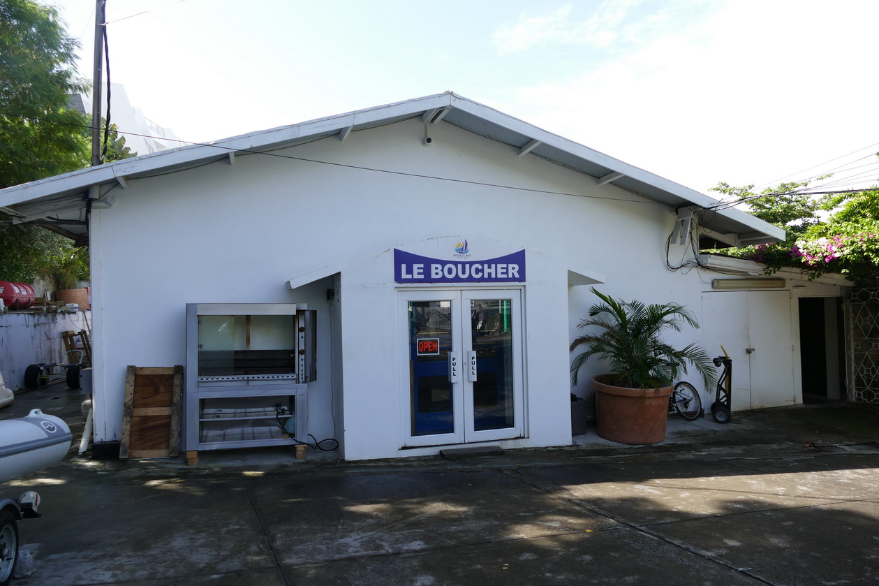 29. La boucherie et fromagerie française de Gilles