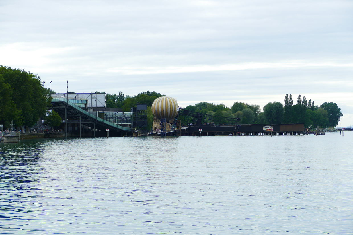 30. Le lac de Constance - Bregenz, la scène nautique des Bregenzer Festspiele