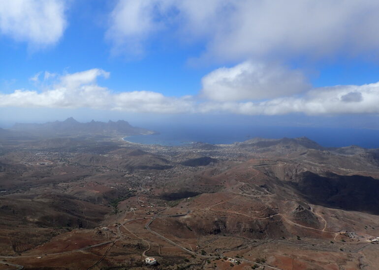30. Vue du monte Verde la baie de Mindelo