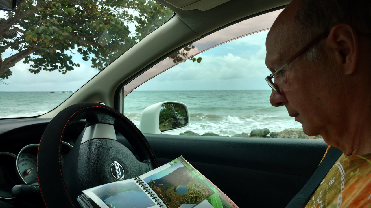 31. La côte sauvage à l'est ; conduite à gauche, voiture automatique et routes en lacets hyperpentues ; on s'habitue