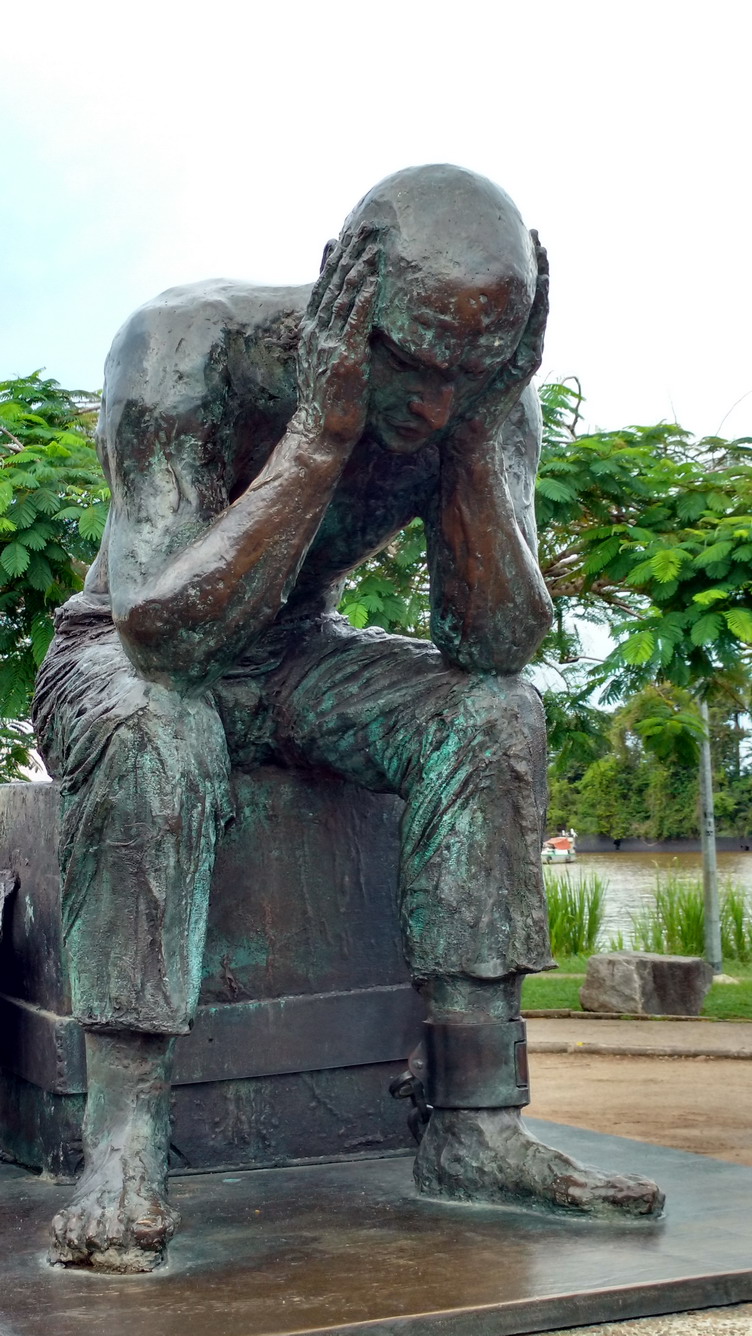 31. St Laurent du Maroni, monument à la mémoire des forçats