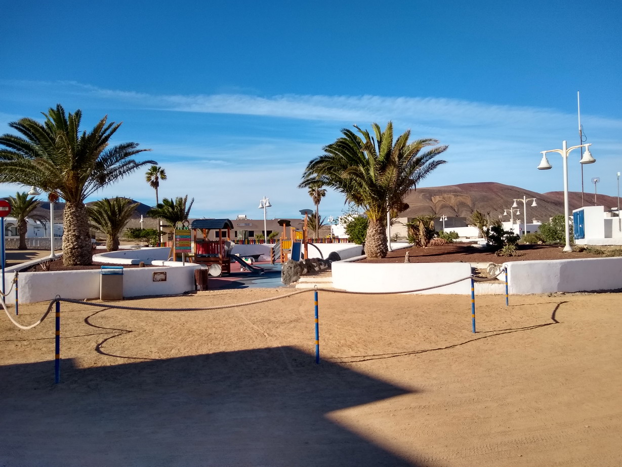 32. La Graciosa - la Caleta de Sebo