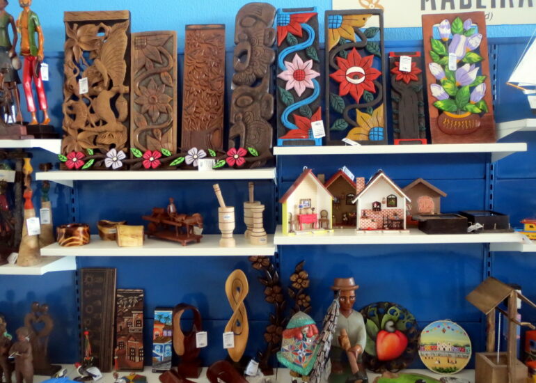 32. Recife antigo, artisanat local