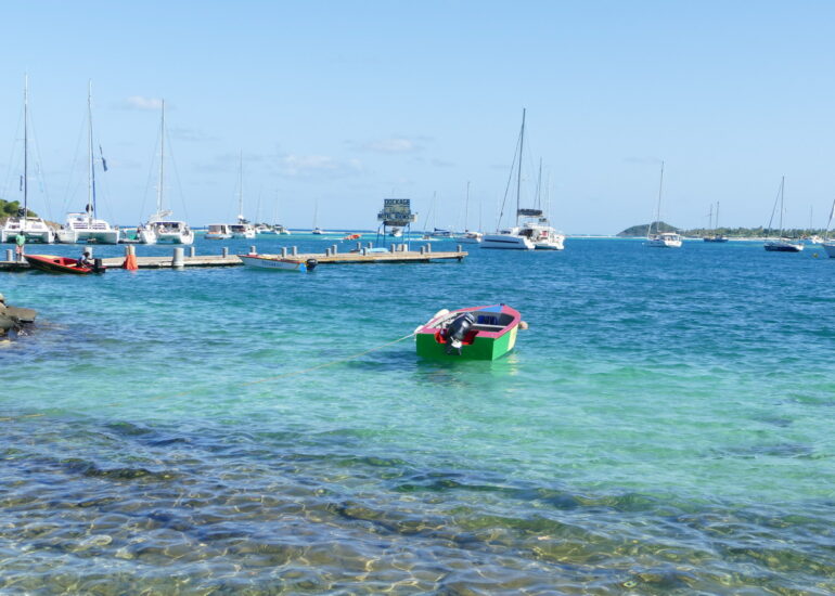 32. Union island, Clifton harbour