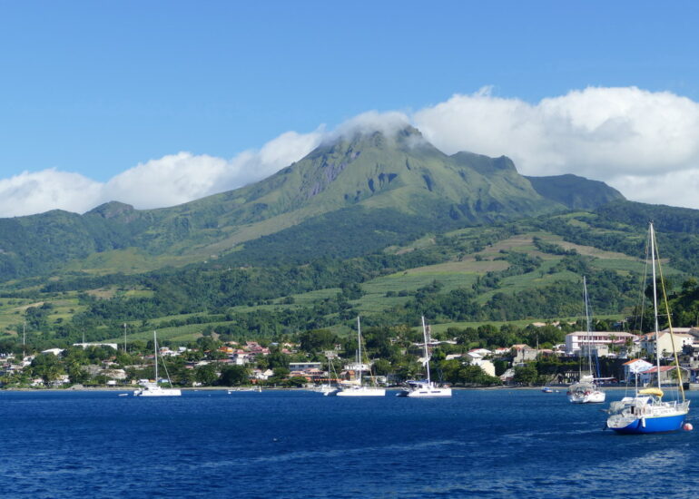 33. La montagne Pelée