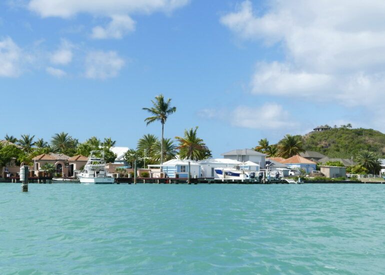 37. Antigua, la lagune de Jolly harbour