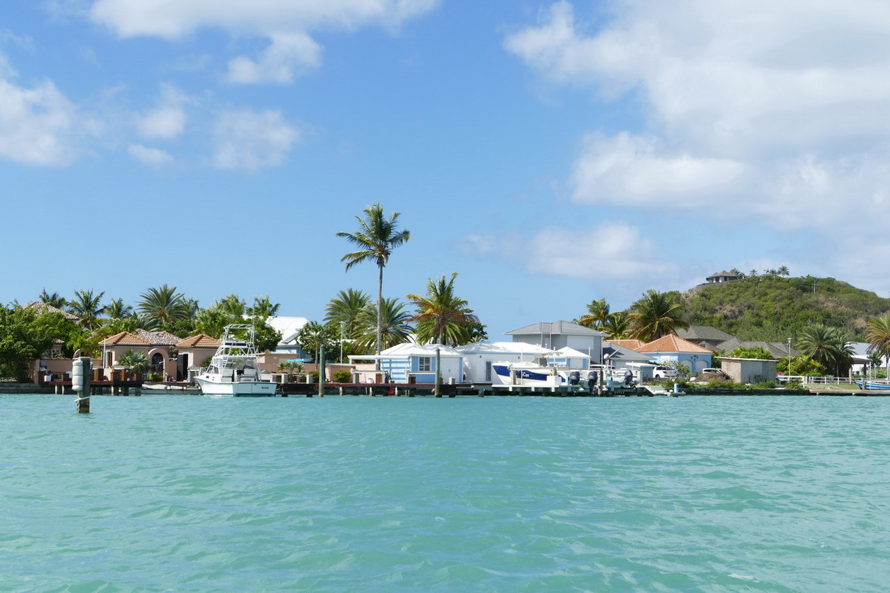 37. Antigua, la lagune de Jolly harbour