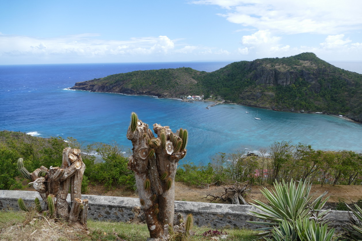 37. L'archipel des Saintes ; l'anse Marigot