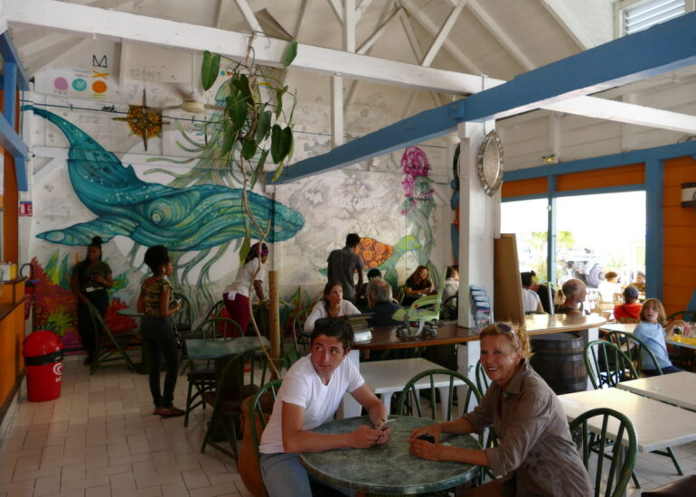 38. Marie-Galante ; Grand-Bourg, le restaurant Ornata le temps d'un déjeuner