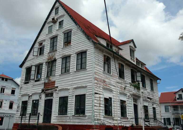 38. Paramaribo