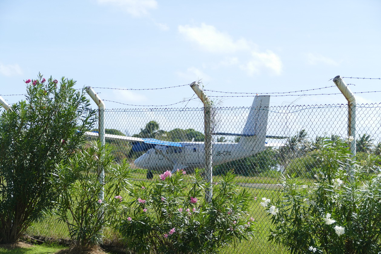 38. Union island, Clifton, le petit aéroport