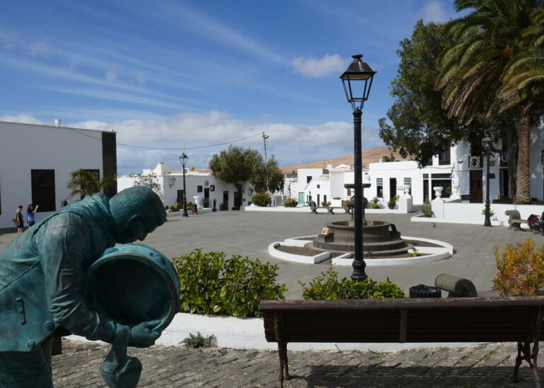 39. Lanzarote, Playa Blanca, site touristique au sud de l'île