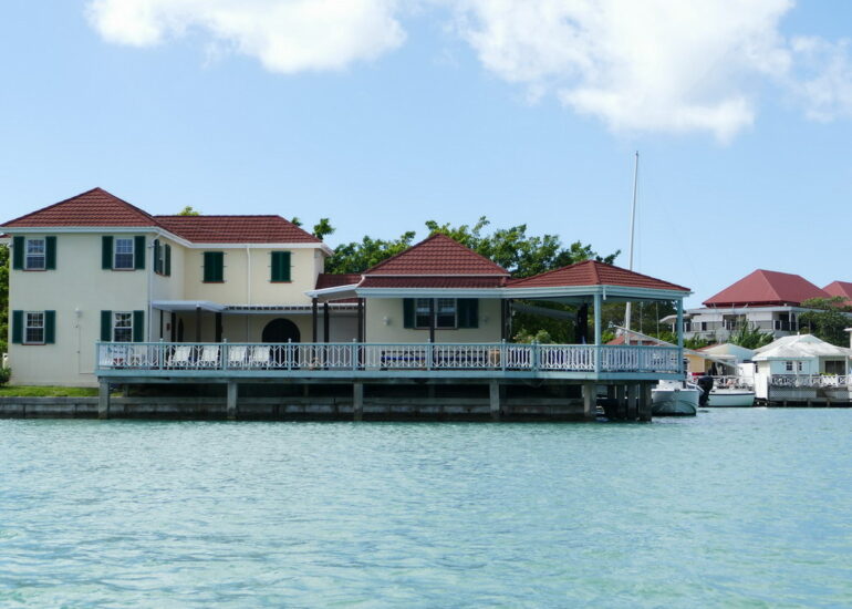 41. Antigua, la lagune de Jolly harbour