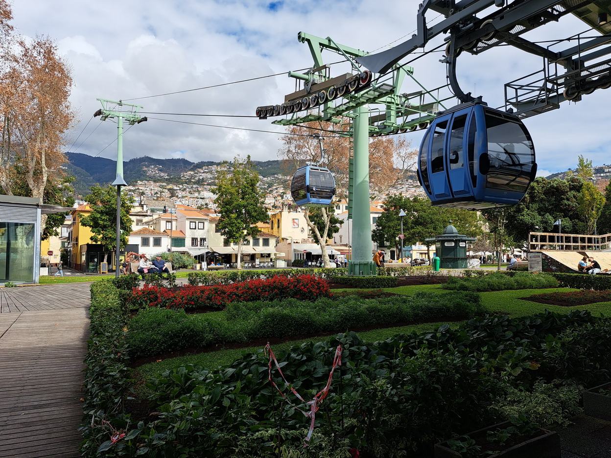 41. Madère, Funchal, le téléphérique pour le jardin botanique