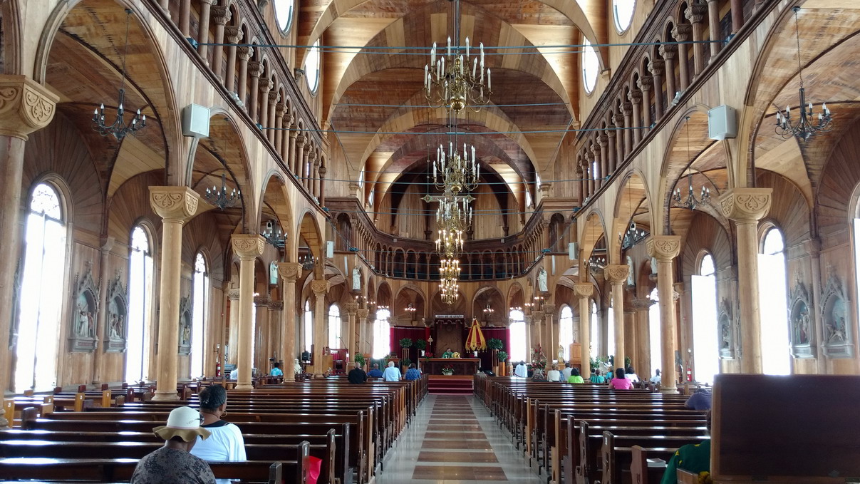 42. Paramaribo, la Basilique