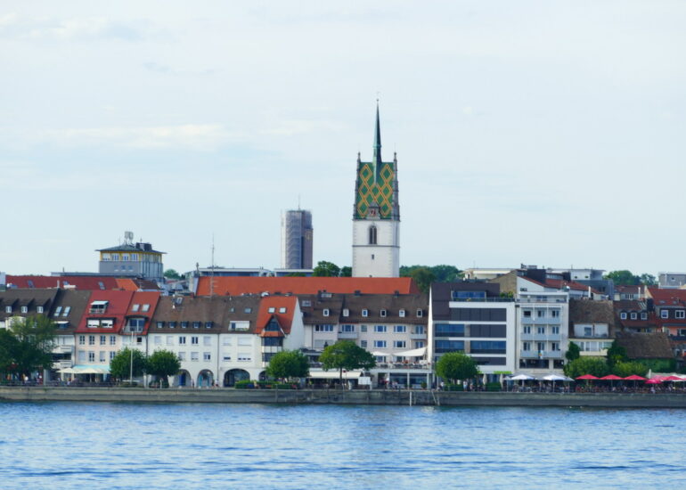 43. Le lac de Constance - Friedrichshafen, retour vers la rive suisse.jpeg