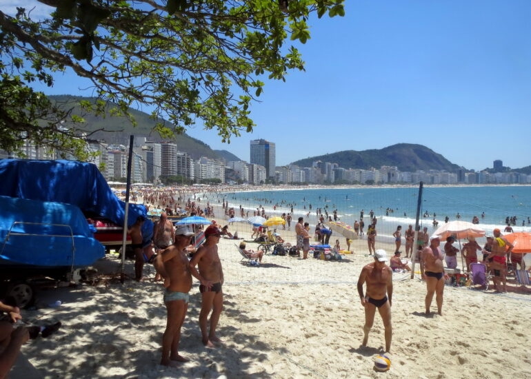 43. Plage de Copacabana, beach volley, sport national