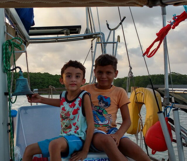 44. Les enfants sont du voyage
