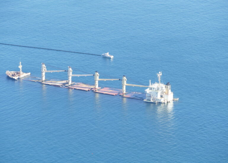 45. Gibraltar, sur le rocher, un pétrolier échoué