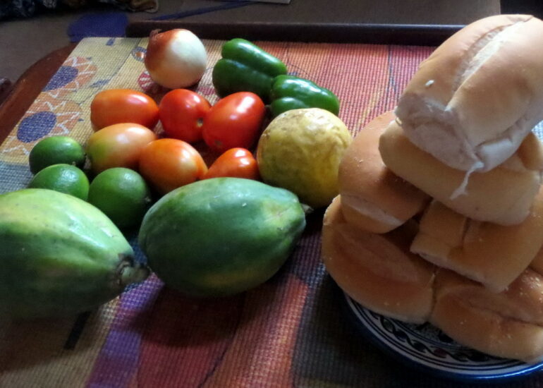 49. Des provisions pour 13,20 R$ (3,40 €)