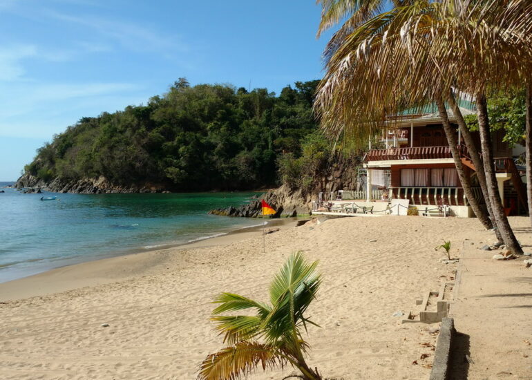 50. La plage de Castara