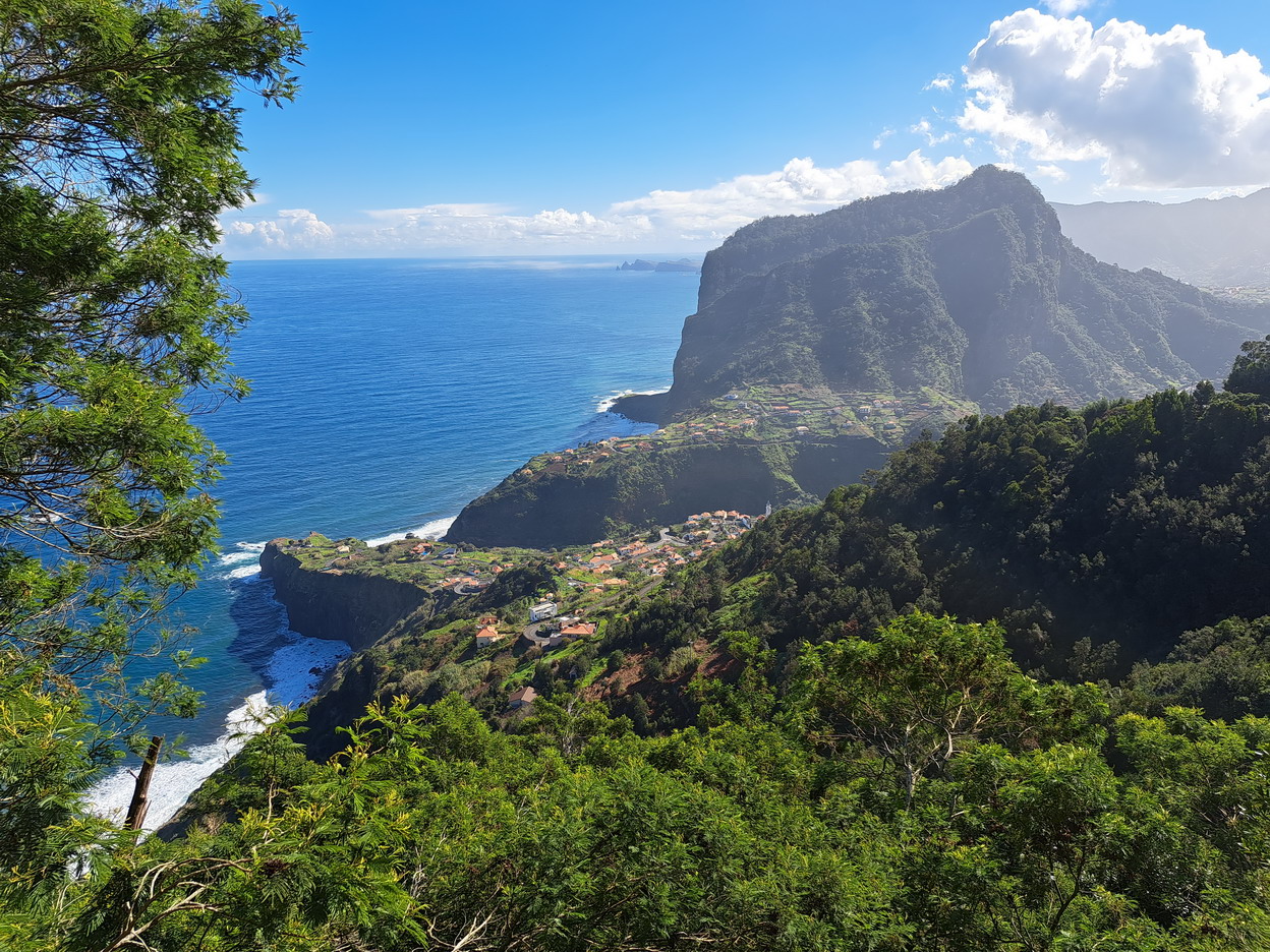 57. Madère, Faial sur la côte au nord