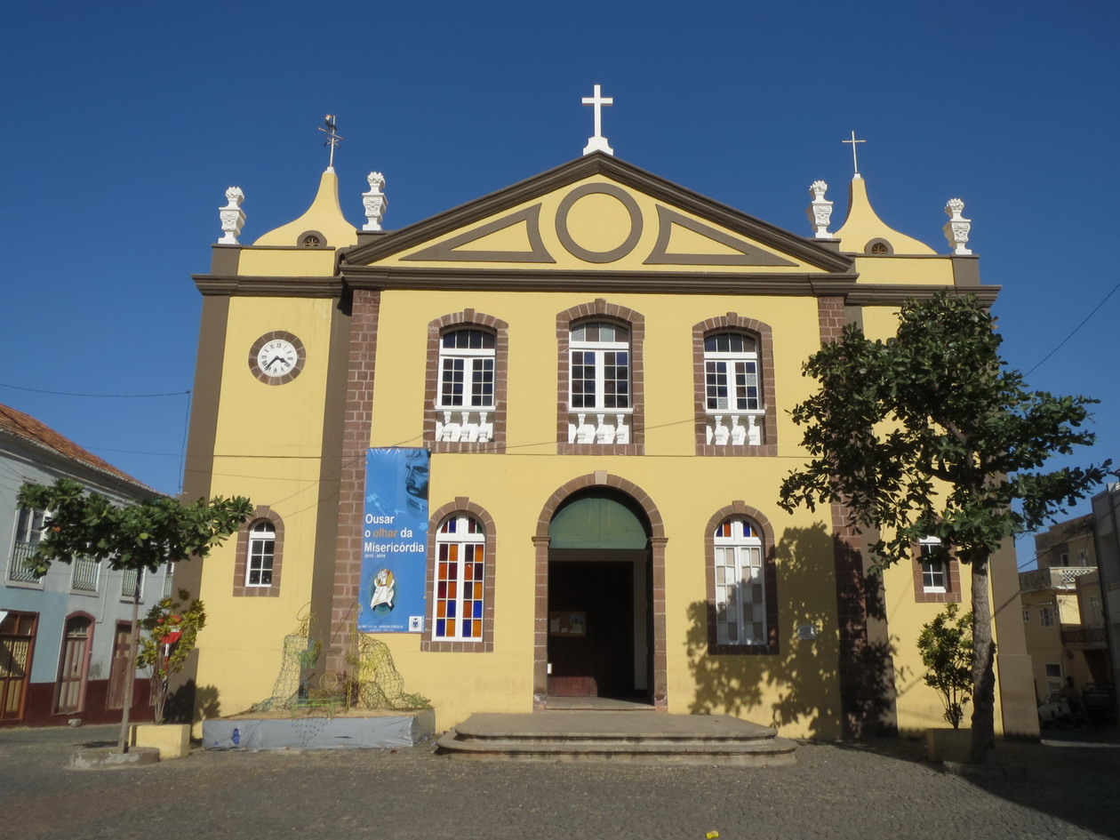 6. Ribeira brava, l’église Matriz de Nostra Senhora do Rosario, siège de l’épiscopat jusqu’en 1940