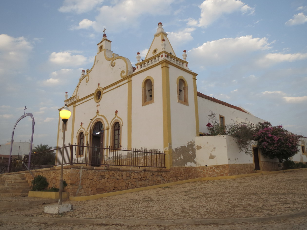 7. Vila do Maio, l’église