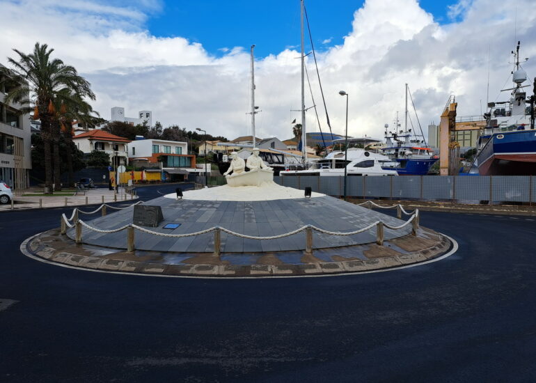 71. Madère, Caniçal, port de pêche
