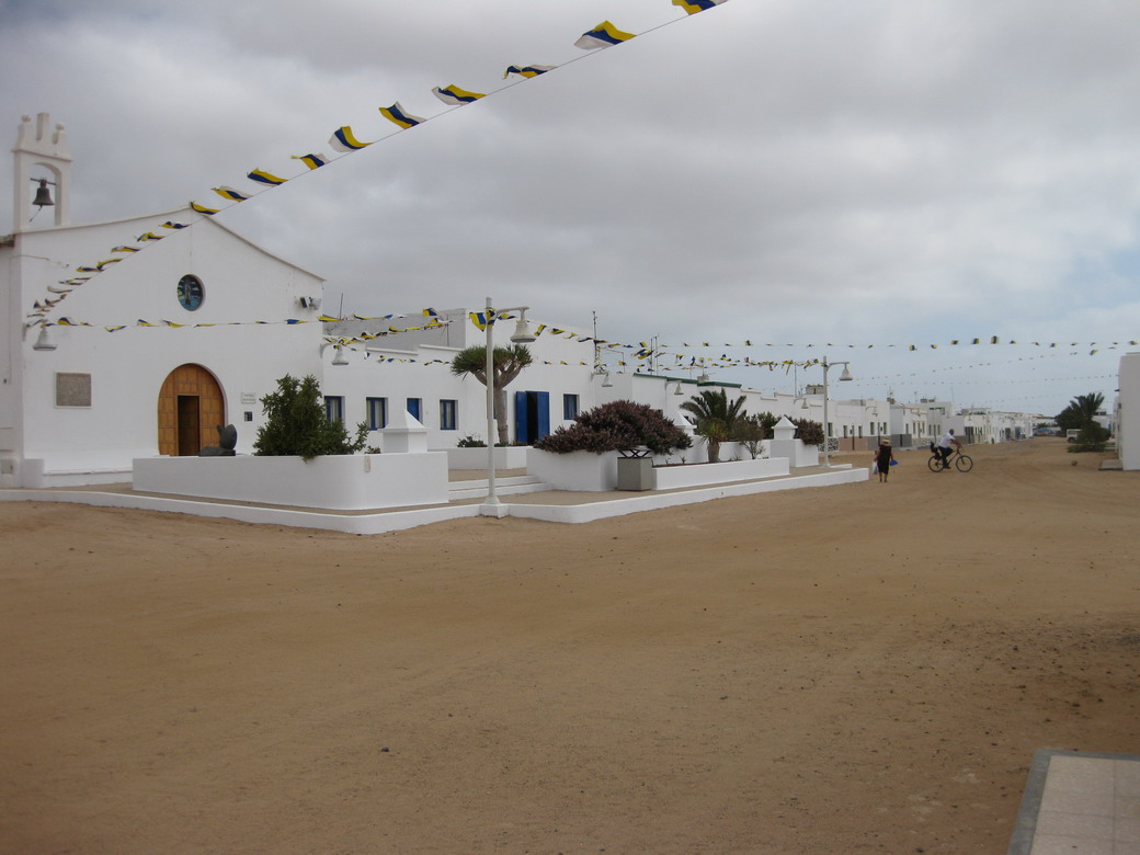 1. La Caleta del Sebo sur l'île de La Graciosa