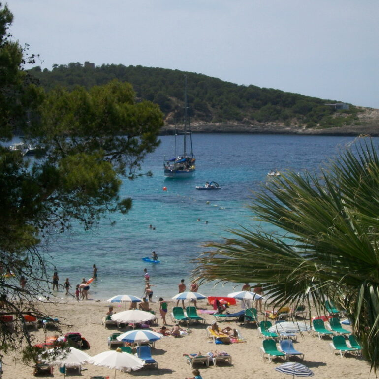 16. Porto Colon, au mouillage